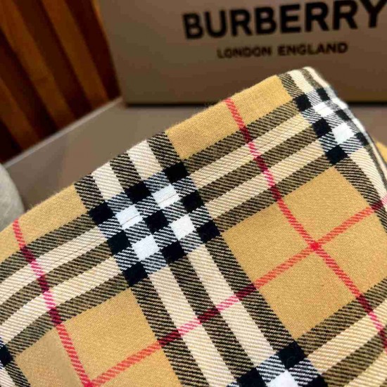 Burberry           Tops BUY0194