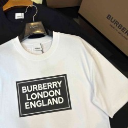 Burberry          T-shirt BUY0220