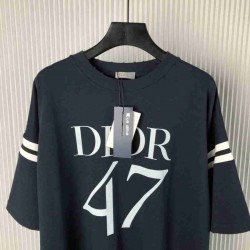 Dior        T-shirt DIY0211