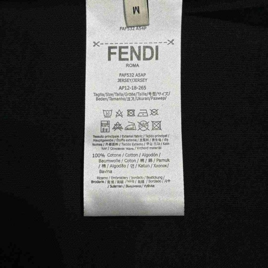 Fendi    T-shirt FEY0075