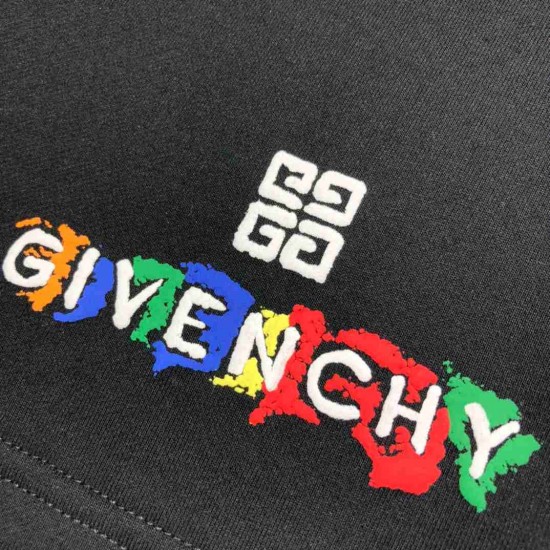 Givenchy Shorts GVK0004