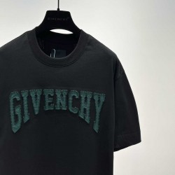 Givenchy T-shirt GVY0004