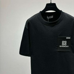 Givenchy   T-shirt GVY0059