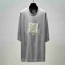 Givenchy    T-shirt GVY0063