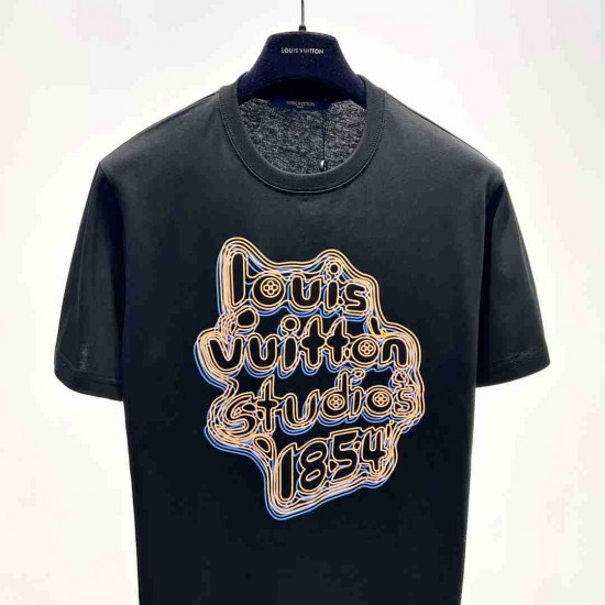 Louis   Vuitton T-shirt LVY0108