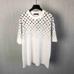 Louis           Vuitton T-shirt LVY0266