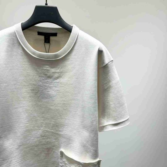 Louis            Vuitton  T-shirt LVY0286