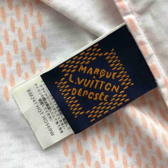Louis              Vuitton  T-shirt LVY0321