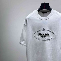 PRADA        T-shirt PAY0151