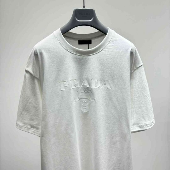 PRADA        T-shirt PAY0159